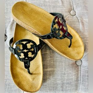 MARKDOWN! Tory Burch Miller Cloud Patent Leather Thong Sandals, Size 9.5